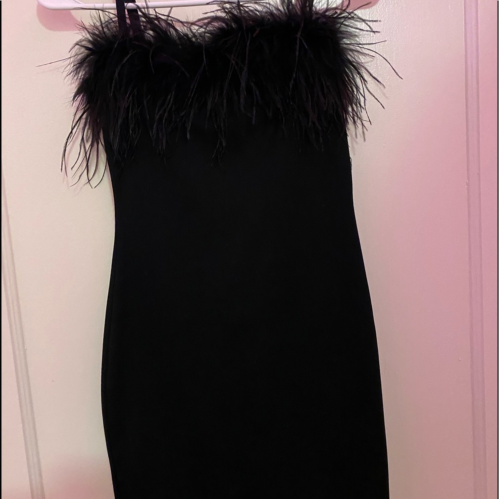 Black 90’s Chic Bodycon Dress FashionNova